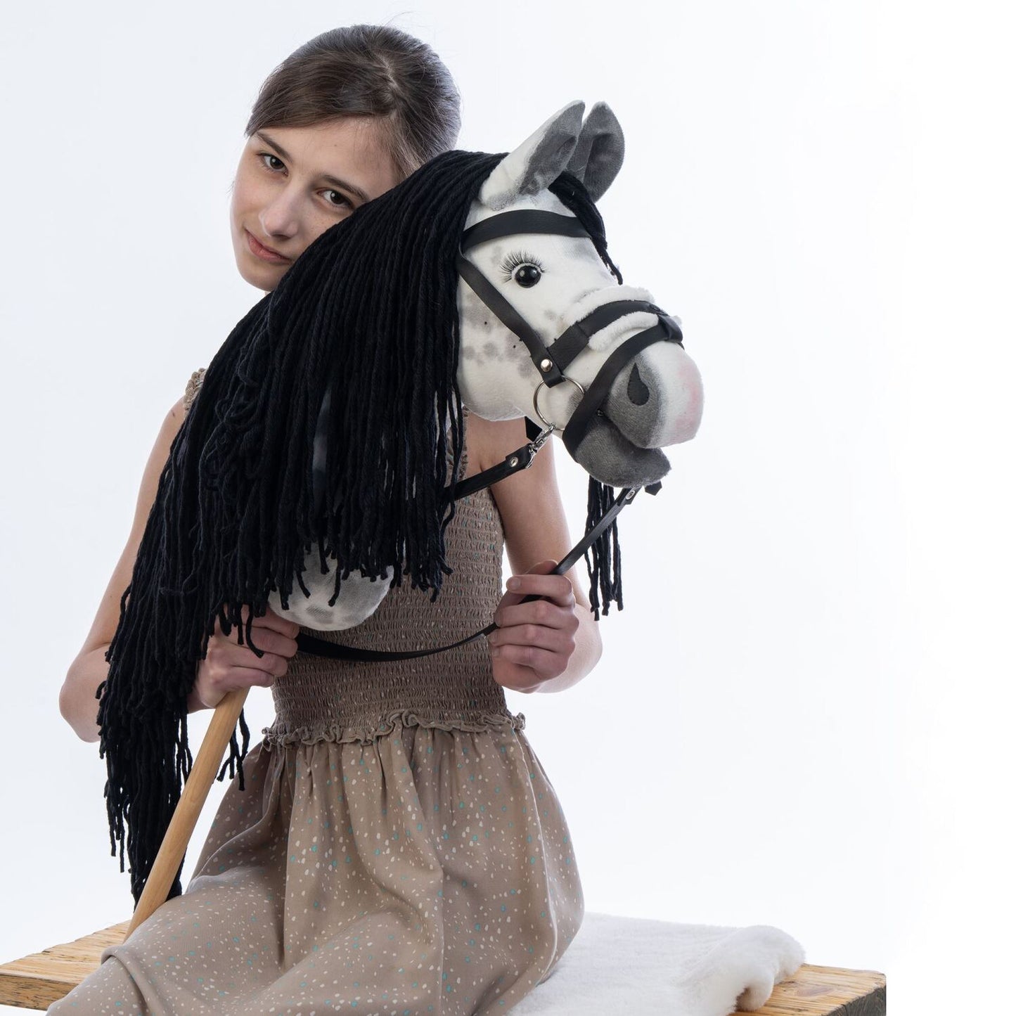 Hobbyhorse with bridle A3 Dapple grey SPRING
