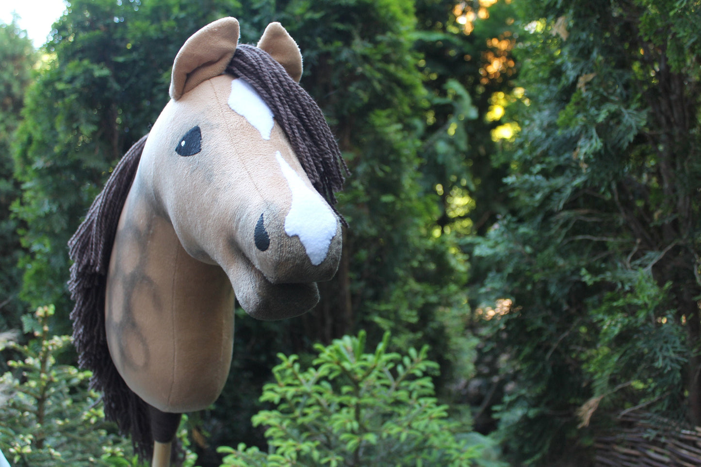 Hobbyhorse with bridle A3 Buckskin Dun SKY