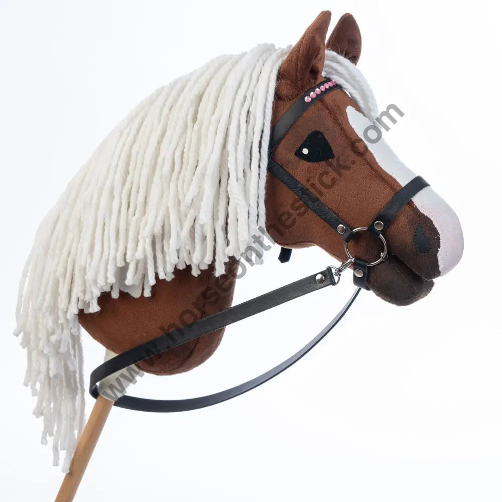 Hobbyhorse with bridle A3 Chestnut LUCKY Hobbyhorses: main group