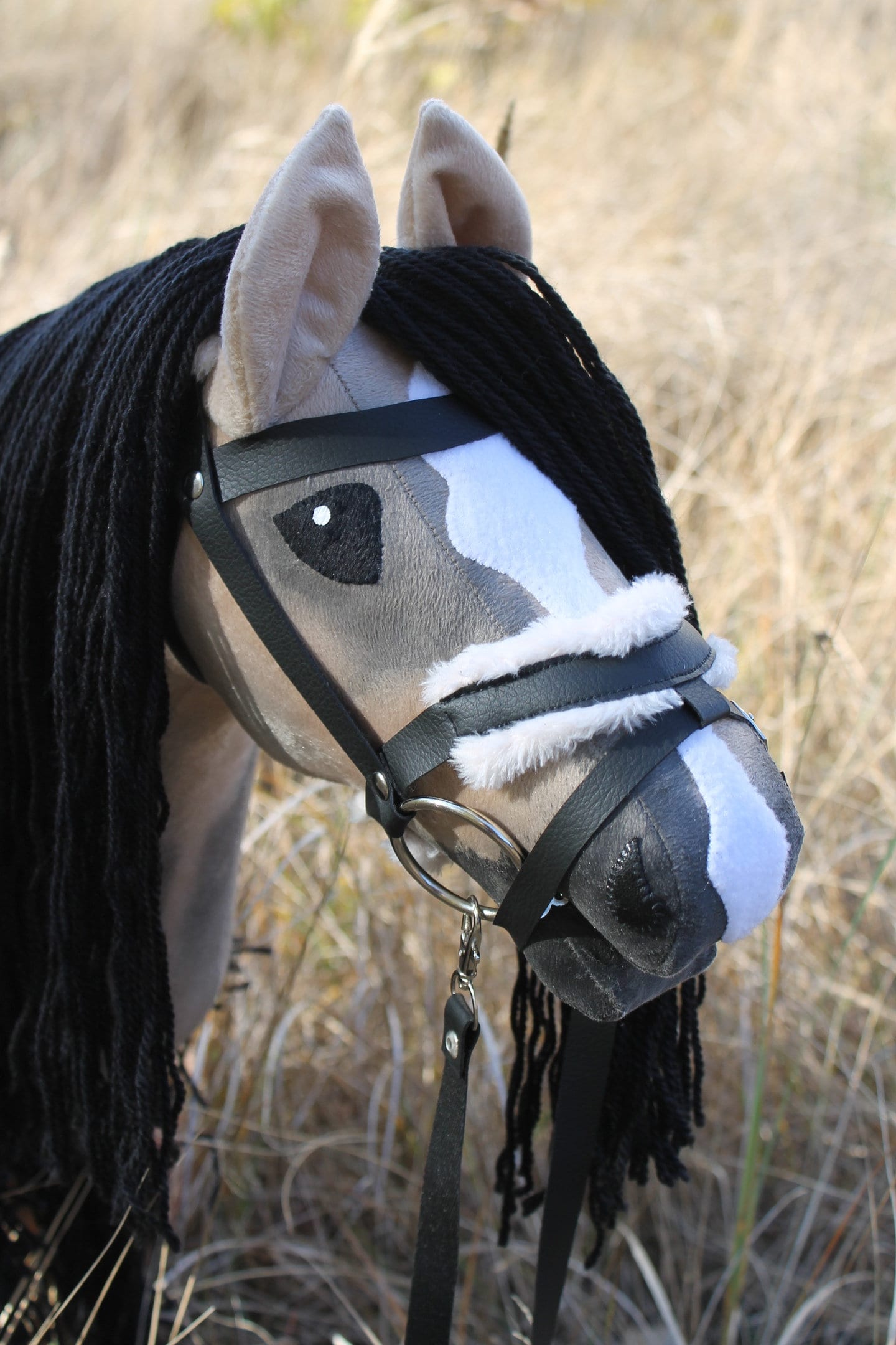 Hobby horse with bridle A3 Bay Roan AMBER